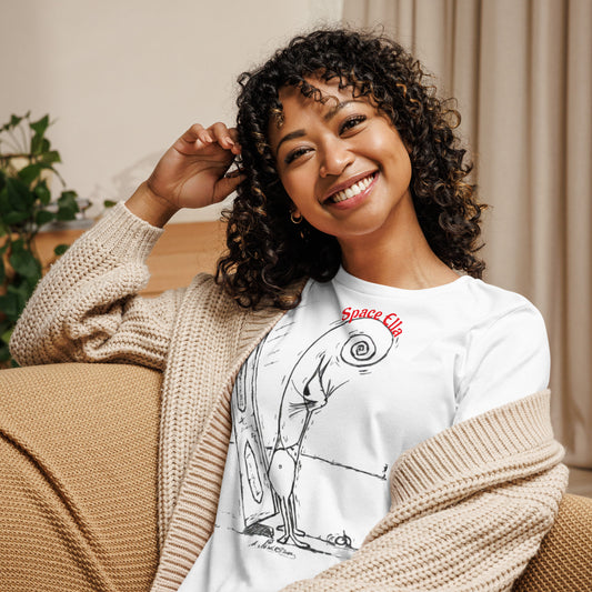 Space Ella in Ägypten. Lockeres Damen-T-Shirt
